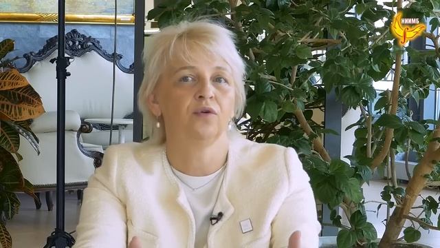 КАК СЛЕДУЕТ ФОРМИРОВАТЬ БУДУЩЕЕ