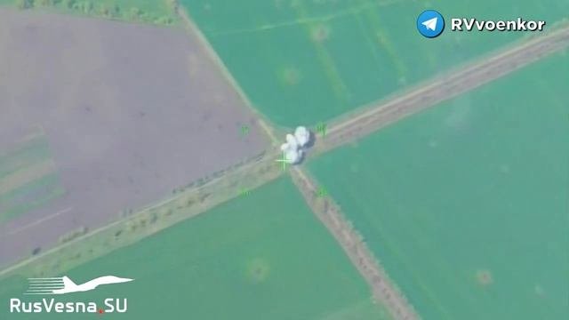Точечное уничтожение позиций ВСУ артиллерийским снарядом.