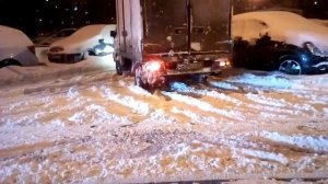 Буксуют все...