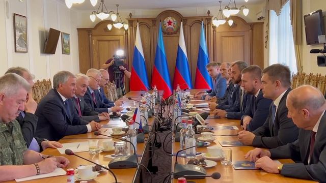 Делегация Госдумы посетила ЛНР