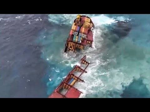 КРУПНЫЕ СТОЛКНОВЕНИЯ СУДОВ, СНЯТЫЕ НА КАМЕРУ смотреть онлайн