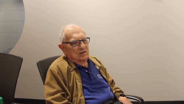 Combat Stories : WWII Vet speaks on Normandy Landings, Battle of the Bulge & His Story смотреть онлайн