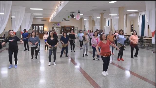 The Sign by Ace of Base - line dance choreographed by Gilbert Vianzon смотреть онлайн