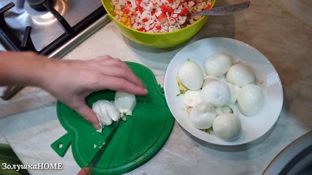 Крабовый салат/Салат из крабовых палочек Рецепт без риса/Быстро и очень вкусно!