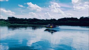 Летом на реке