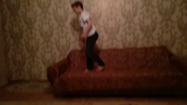 Сальто назад с места смотреть онлайн