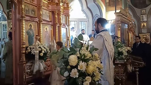 Приезд митрополита Ювеналия (Пояркова) в Смоленский храм г. Ивантеевки. 20 октября 2023 г. смотреть онлайн