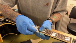 Epiphone ES 175 with Seth Lover pickups