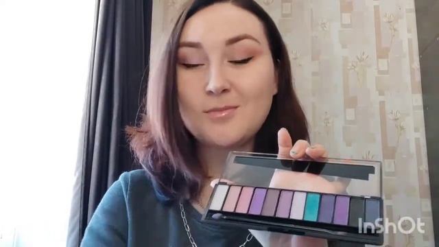 Трио извращенка конфетка. Rimmel Magnif'Eyes Palette. Rimmel Electric Violet. Rimmel Magnifeyes Swatch. Тени риммель 4 цвета.