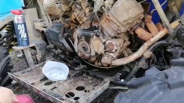 Пробуем народные методы для отмывки двигателя смотреть онлайн