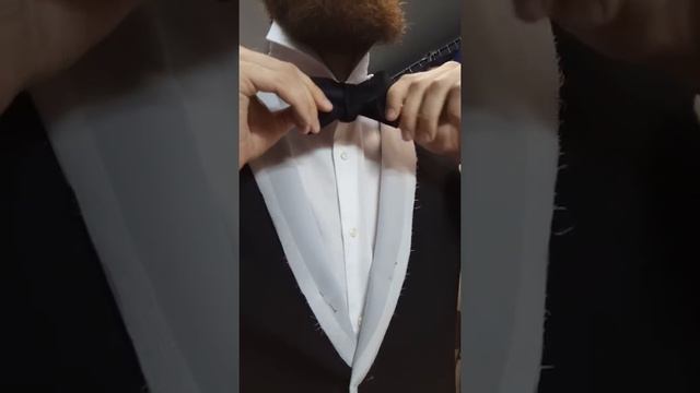 Как завязать бабочку самовяз )