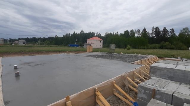 Фундаментная плита под дом 150 м.кв. Забетонировал