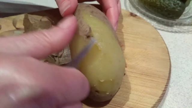 Салат из КАРТОШКИ И САЛА  по-деревенски