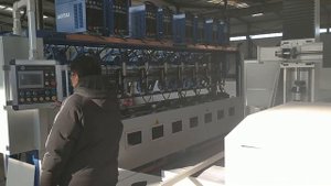 Установка для сварки клиновых лесов