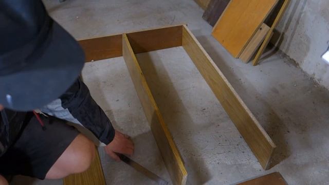 ✅ Полка в мастерскую из отходов лдсп на пиле Black Decker BES720 смотреть онлайн