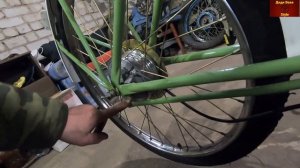 Мопед Рига-7 . Сборка . Педальный узел . Установка двигателя .