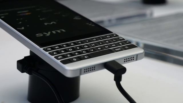 Обзор BlackBerry KEY2: Первые впечатления