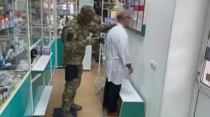 В Приморье правоохранители задержали директора аптеки за продажу лекарственных средств без рецепта