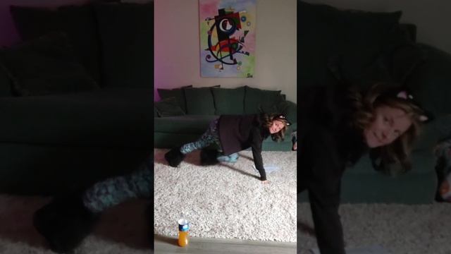 ✏Spell Your Name Workout смотреть онлайн