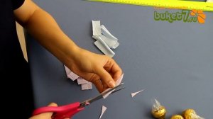 Цветы из конфет и гофрированной бумаги своими руками. Мастер-класс. Творчество с Анной Тюмеровой