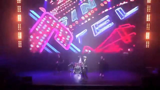 Профессиональная кавер группа New York смотреть онлайн