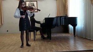 Игра на скрипке "Аве Мария"