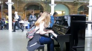 ИГРА ПРЕСТОЛОВ НА УЛИЧНОМ ПИАНИНО ► PIANO COVER