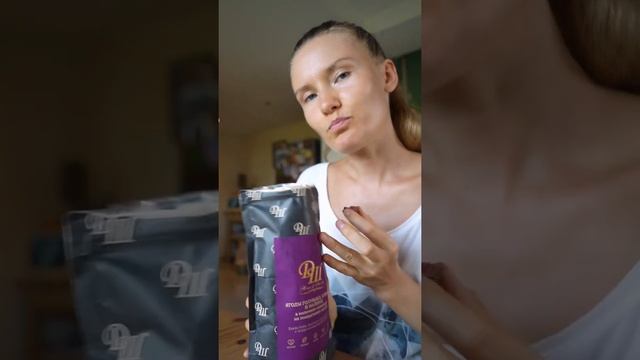 НОВИНКА! Ягодный микс из голубики, садовой клюквы и малины в молочном шоколаде на миндальном молоке
