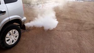 Антифриз в выхлопной системе.