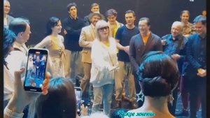 Алла Пугачева пришла в театр поддержать старшего внука Никиту Преснякова