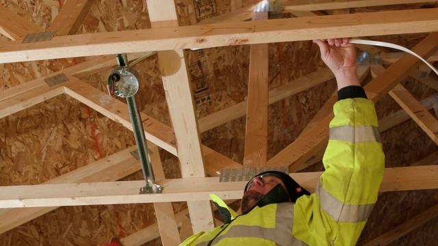 [NEW] Milwaukee M12 Cable Stapler // Unmatched Stapling Performance смотреть онлайн