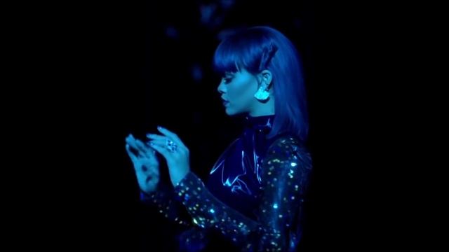 Sia & Rihanna - Beautiful People