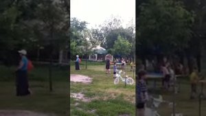 Взрослый пьяный ребенок