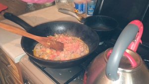 Куриные желудки с гречкой.