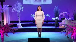 Мама большая и сильная, мама - храм||Автор стихотворения:Айсина Шуклина
