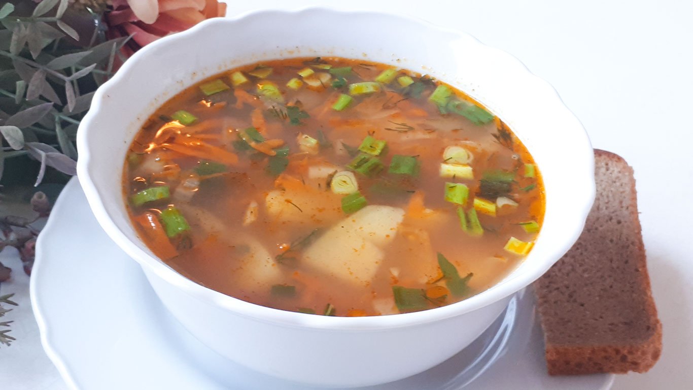 Вкусный суп из красной фасоли. Как приготовить суп с фасолью консервированной? Постный суп.