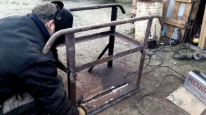 Стол для паркетки.Своими руками.