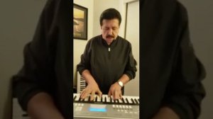 Mas De Lo Que Merecias : Rudy Flores - Original Cantante