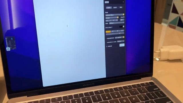 MacBook Air M2 - Space Gray  M1