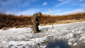 Зимняя рыбалка на Амуре. Рыбалка на сига зимой.