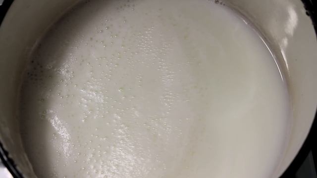 ВАРЕНАЯ КУКУРУЗА В МОЛОКЕ смотреть онлайн