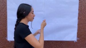 Girl sniffed sneezing powder as an experiment and she kept sneezing throughout the video. 재채기- くしゃみ