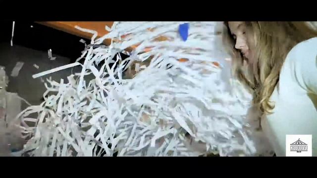 Бумажное шоу сюрприз на день рождения от арт-студии ЧудоДиво