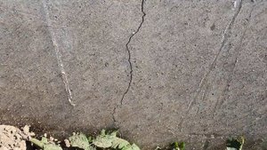 Трещина фундамента, можно ли его как нибудь усилить???