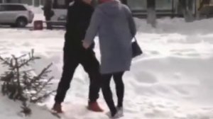 Иди как Ты на Х..... Дай яички по щекотать. /ПРАНК/