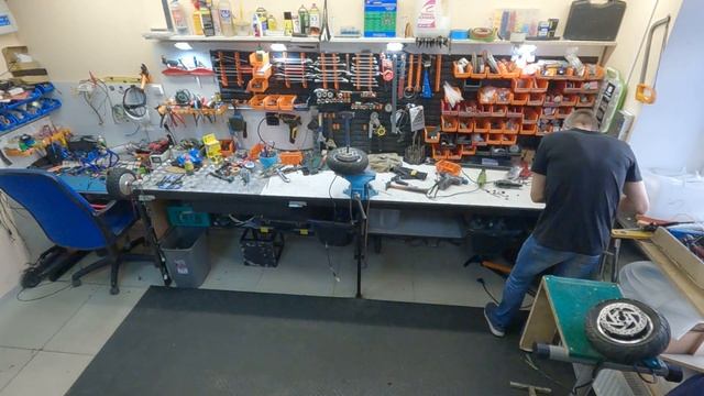 Не быстрый тюнинг KUGOO G1 За три минуты. Три минуты Таймлапс за 20 часов. смотреть онлайн