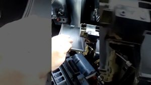 Замена моторчика печки ивеко стралис.