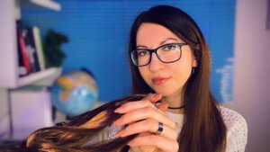 АСМР Однокурсница потрепает тебя за волосы ♀️