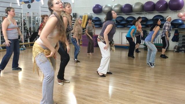 Мастер-класс по Dance mix , тренер Инна Браже .11 марта 2017 Фитнес-Клуб "Академия смотреть онлайн