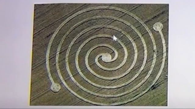 #66 Физические поля, уровни материи и расшифровка кругов на полях с позиции инопланетян. смотреть онлайн